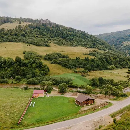 Apartment біля річки